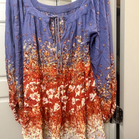 Free People - Picture 2 of 3